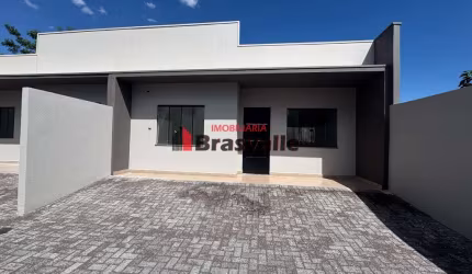 Casa a venda no bairro Alto Alegre