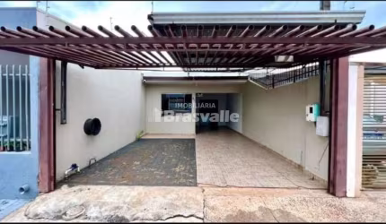 Casa a venda no bairro Santa Felicidade