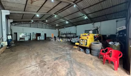Barracão / Galpão / Depósito à venda no Interlagos, Cascavel , 290 m2 por R$ 530.000