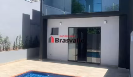 Sobrado a venda no bairro Coqueiral