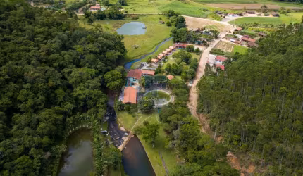 Sítio / Chácara para Venda no bairro Campo Novo em Tijucas, 12 quartos, 26 vagas, Mobiliado, 159000 m² de área total, 159000 m² privativos,
