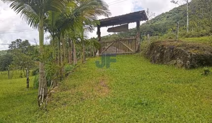 Sítio / Chácara para Venda no bairro ALTO BAU em Luiz Alves sendo 2 suítes, 5 vagas, 20000 m² de área total, 20000 m² privativos,