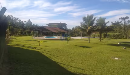 Sítio / Chácara para Venda no bairro MOURA em canelinha, 4 quartos sendo 1 suíte, 5 vagas, Mobiliado, 20000 m² de área total, 20000 m² privativos,