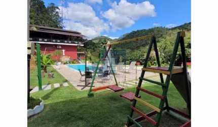 Sítio / Chácara para Venda no bairro centro em Nova Trento, 3 quartos sendo 3 suítes, 7 vagas, Mobiliado, 16080 m² de área total, 16080 m² privativos,