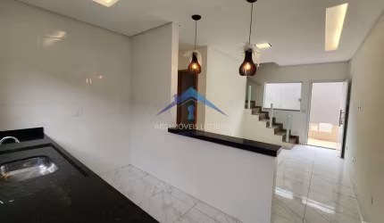 Sobrado de Condomínio com 2 dorms, Ocian, Praia Grande - R$ 335 mil, Cod: 4724