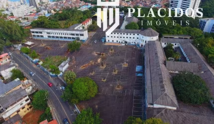 Terreno à venda em avenida Cardeal da Silva na Federação, Salvador - BA