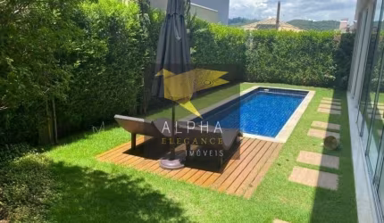 Belíssima Casa Mobiliada e decorada em Alphaville  Alphasitio