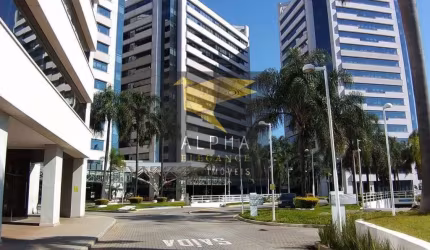 Ótima Sala Comercial à venda em Alphaville com 90m2