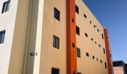 Apartamento próximo ao Colégio Farias Brito Junior e Shopping Via Sul, c/ Sala, 03 Quartos ( 01 Suíte ) Cozinha, Área de Serviço, Armários e 01 Vaga.