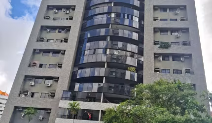 Apartamento no Parque do Cocó, Sala, Varandão, 04 Suites, Closed, Cozinha, Área de Serviço, Armários,  DCE, 03 Vagas, Condominio c/ Portaria 24 horas, 02 Elevadores, Salão de Festa e Mini - Quadra.
