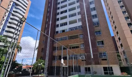 Apartamento na Aldeota, Posição Nascente, vizinho ao colégio Santa Cecília, c/ Sala, 03 Suites, Cozinha, Área de Serviço, Despensa, Armários, 02 Vagas, Condominio c/ Lazer.