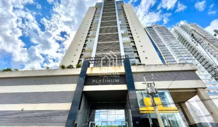 Apartamento à Venda em Oficinas, Ponta Grossa - PR