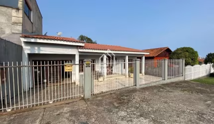 Casa à Venda em Boa Vista, Ponta Grossa - PR
