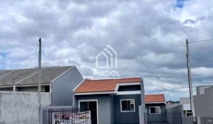 Casa à Venda em Contorno, Ponta Grossa - PR