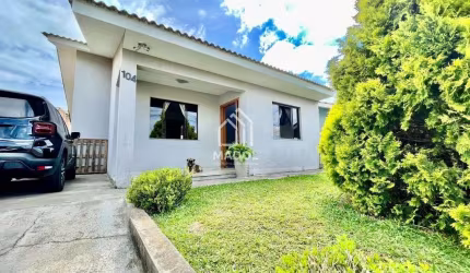 Casa à Venda em Contorno, Ponta Grossa - PR