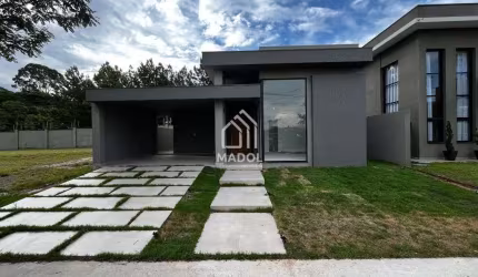 Casa em condomínio à Venda em Jardim Carvalho, Ponta Grossa - PR