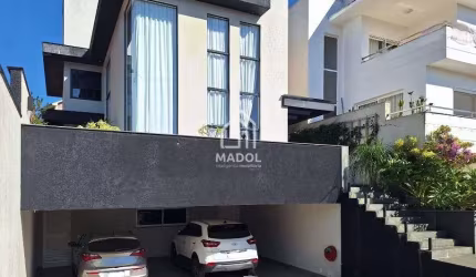 Exclusiva Residência de Alto Padrão com Spa e Área Gourmet