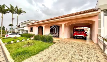 Casa em condomínio à Venda em Orfãs, Ponta Grossa - PR