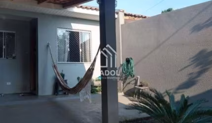 Casa à Venda em Uvaranas, Ponta Grossa - PR