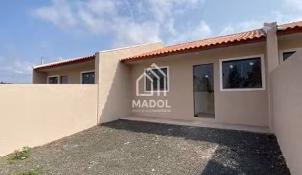 Casa à Venda em Uvaranas, Ponta Grossa - PR