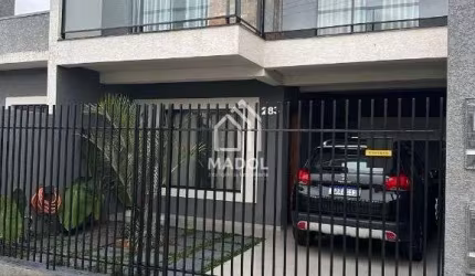 Sobrado à Venda em Contorno, Ponta Grossa - PR