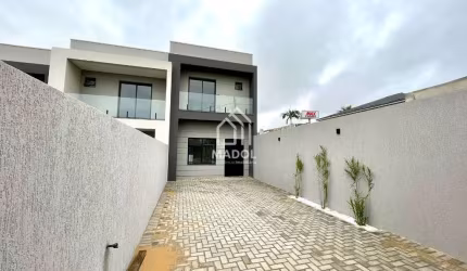 Sobrado à Venda em Jardim Carvalho, Ponta Grossa - PR