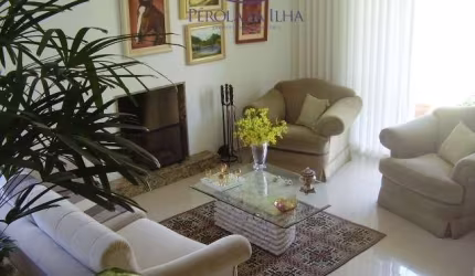 Casa com 4 quartos à venda no Córrego Grande