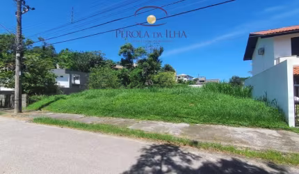 Terreno à venda na Trindade