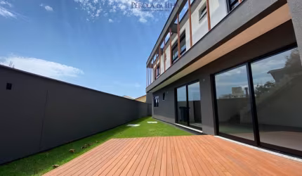CASA A VENDA CAMPECHE 3 DORMITÓRIOS - R$ 1.750.000
