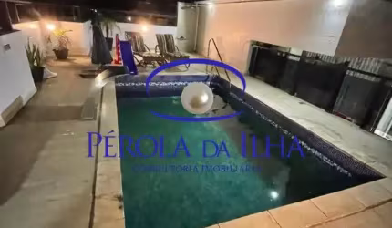 Cobertura de Luxo Próxima à Ponte Hercílio Luz