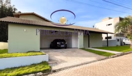 Oportunidade Exclusiva! Casa em Condomínio Fechado na Cachoeira do Bom Jesus