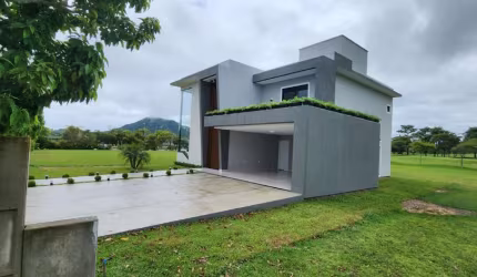 Não perca a oportunidade de adquirir seu novo lar em condomínio de alto padrão!