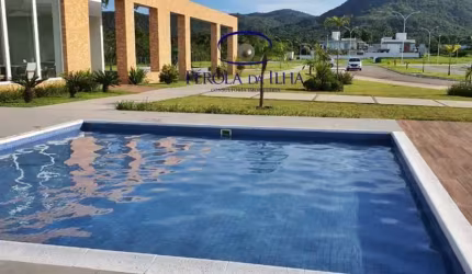 Terreno à venda no Ratones
