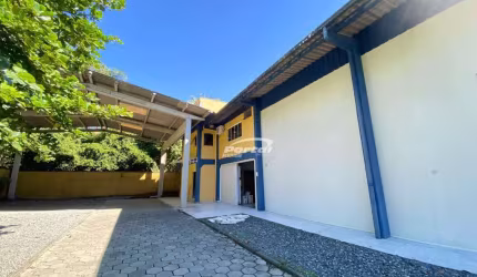 Barracão / Galpão / Depósito à venda no Velha Central, Blumenau , 550 m2 por R$ 2.500.000