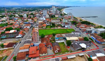 Terreno comercial à venda no Centro, Balneário Piçarras , 516 m2 por R$ 3.000.000
