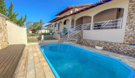 Casa com 3 quartos à venda no Figueira, Gaspar , 460 m2 por R$ 1.550.000