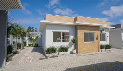 Casa com 2 quartos à venda na Nossa Senhora da Paz, Balneário Piçarras , 62 m2 por R$ 460.000