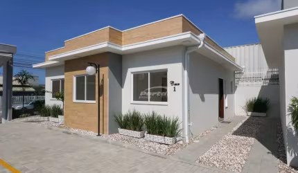 Casa com 2 quartos à venda na Nossa Senhora da Paz, Balneário Piçarras , 80 m2 por R$ 473.000