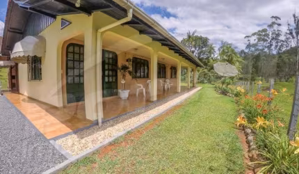 Chácara / sítio com 3 quartos à venda no Fidélis, Blumenau , 172 m2 por R$ 2.319.000
