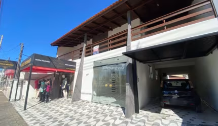 Casa comercial com 1 sala à venda no Itacolomi, Balneário Piçarras , 250 m2 por R$ 2.200.000