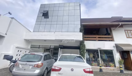 Ponto comercial para alugar no Garcia, Blumenau , 1000 m2 por R$ 20.000