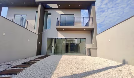 Casa com 3 quartos à venda no Itacolomi, Balneário Piçarras , 108 m2 por R$ 690.000