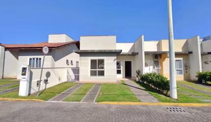 Casa em condomínio fechado com 3 quartos à venda no Itacolomi, Balneário Piçarras , 78 m2 por R$ 650.000