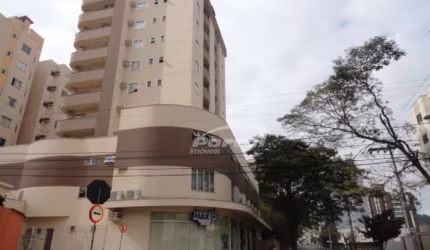 Apartamento com 1 quarto para alugar no Victor Konder, Blumenau , 80 m2 por R$ 1.800