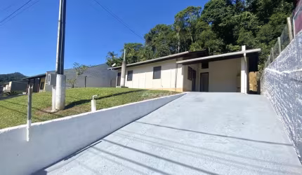Casa com 2 quartos à venda no Itoupava Central, Blumenau , 85 m2 por R$ 385.000