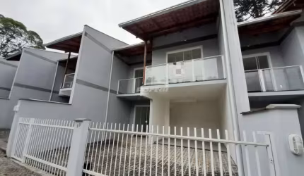 Casa em condomínio fechado com 2 quartos para alugar no Badenfurt, Blumenau , 87 m2 por R$ 1.900