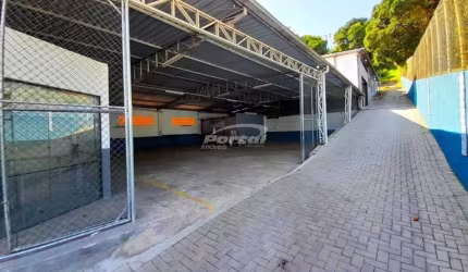 Barracão / Galpão / Depósito com 8 salas para alugar no Velha, Blumenau , 650 m2 por R$ 15.000