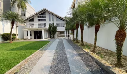 Casa com 4 quartos à venda no Velha, Blumenau , 235 m2 por R$ 950.000