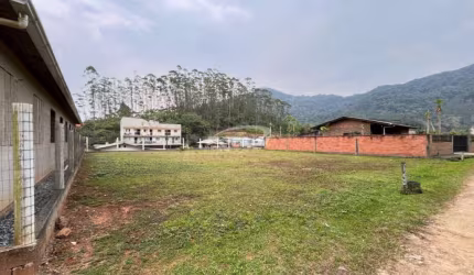 Terreno comercial para alugar no Itoupava Central, Blumenau  por R$ 1.000