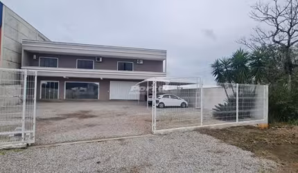 Casa com 3 quartos à venda em Sete de Setembro, Gaspar , 284 m2 por R$ 1.200.000